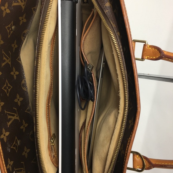 🎀SOLD🎀Authentic LOUIS Vuitton - Picture 2 of 8